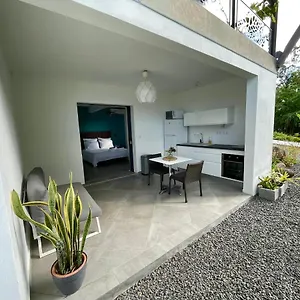 Appartement Les De La Reserve, Bouillante